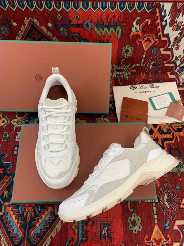 スーパーコピーブランド靴正面デザイン